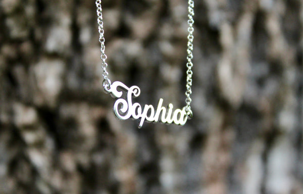 Classic Nameplate Necklace